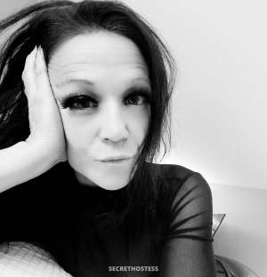 Ireland 45Yrs Old Escort Medicine Hat Image - 3