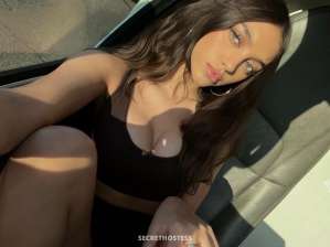 Sexy Laureta 26 year old Escort in Bismarck ND