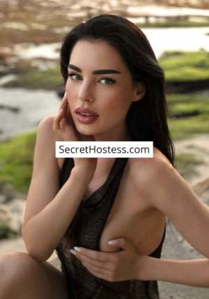 24 year old Caucasian Escort in Istanbul Maria, Independent