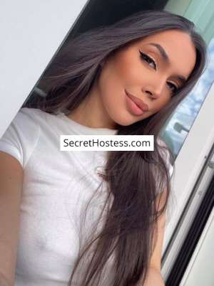 25 year old Latin Escort in Berlin Maya, Independent
