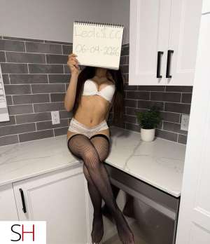 Outcall only! Ready to have fun 22 year old Escort in Kingston