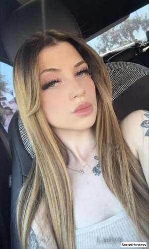 Escort model Taylor, Honolulu 23 year old Escort in Honolulu HI