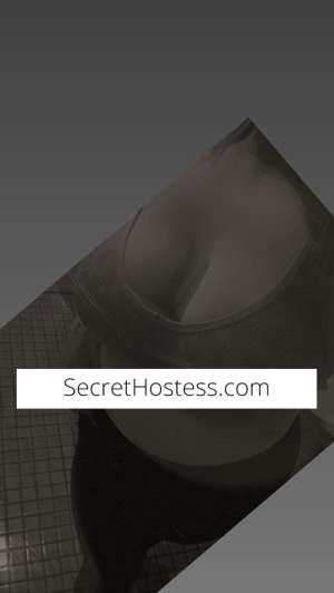 Woahh123 26 year old Escort in Bathurst