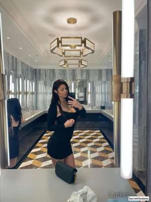 27 year old Escort in Portland OR Escort model Kia, Portland