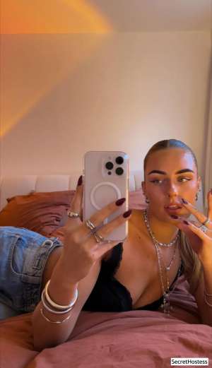 Escort model Francesca, Honolulu 27 year old Escort in Honolulu HI