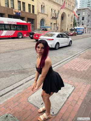 23 year old Escort in Oklahoma City OK Escort model Cherry, Oklahoma City