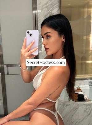 Dika, Agency 19 year old Escort in Paris