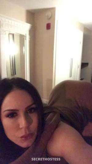 29 year old Caucasian Escort in Saguenay I'M NAUGHTY 💋 🍆AND READY TO MAKE YOUR DIRTY 