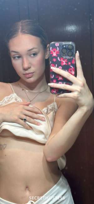 27 year old Caucasian Escort in Ban Chang Choke me like you own me