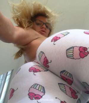 32 year old Escort in Regina No payment required- sexy single mom for meet and fuck as 