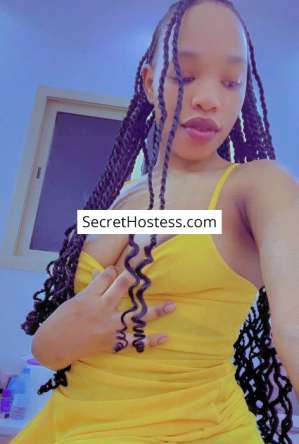 25 year old Ebony Escort in Riyadh Vivian Masseuse, Independent