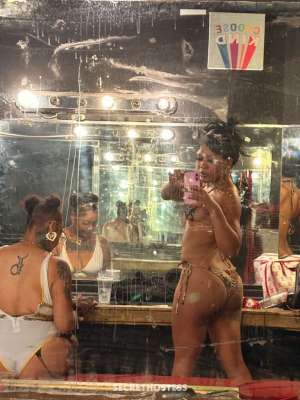 New petitie baddie 21 year old Escort in Galveston TX