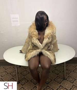 Intoxicating charm that captivates.. come&amp;see This 28 year old Escort in London