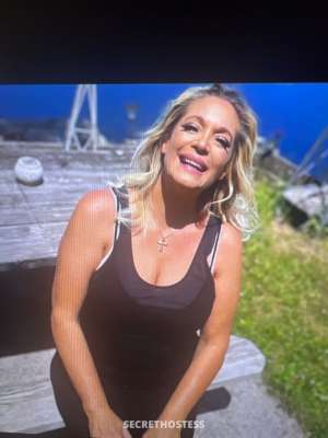 New in Town CUM CHECK ME OUT 42 year old Escort in Syracuse NY