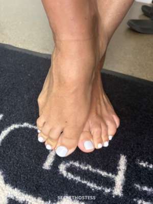 Sweet Treat For Discerning Gentlemen 45 year old Escort in Eugene OR