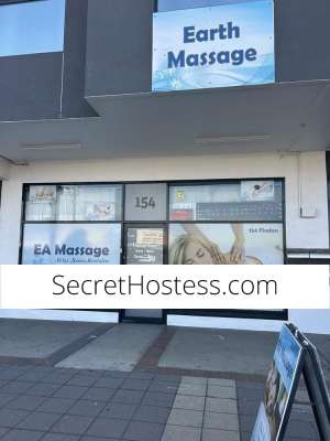 0 year old Escort in Findon Lijungu01131967