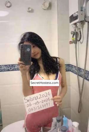 Selina Escort Orange Image - 1