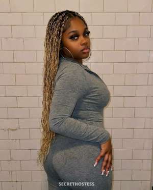 bubbles 21Yrs Old Escort Image - 3