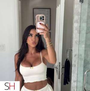 très belle sympa et coquine discrète et indépendante 27 year old Escort in Châteauguay