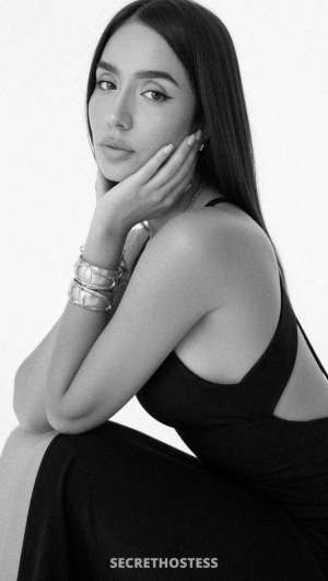 25 year old Escort in New Haven CT I’m sweet, fun, and a little irresistible… you won’t 