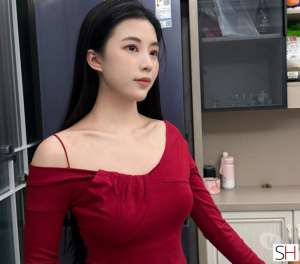 23 year old Escort in Gateshead Tyne and Wear New . one week .Professional Foot &amp; Full Body 