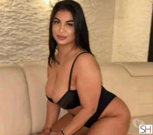 23 year old Latino Escort in London New in town . Lara ., Independent