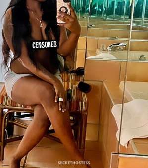 No aa car date only 26 year old Escort in Flint MI