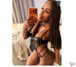 27 year old Latino Escort in Telford and Wrekin Lovely 😻 girl good company 🔥, Independent