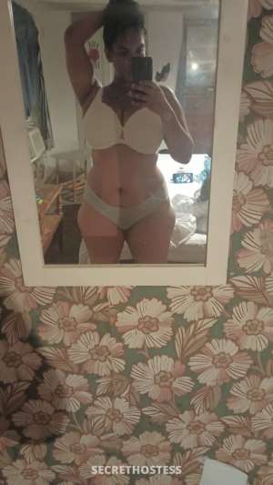 Slim Thick Cute Ass 28 year old Escort in Frederick MD