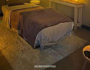 Linda Massage And GF Experience 29 year old Escort in Cedar Rapids IA