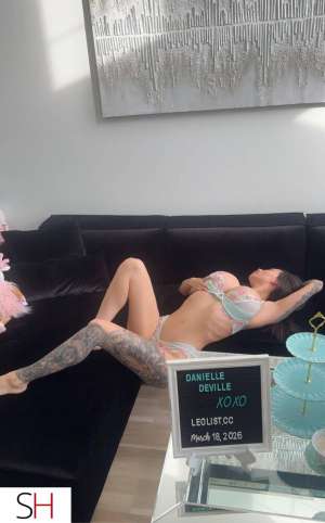 35Yrs Old Escort Regina Image - 13