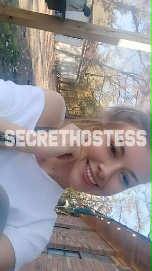 Escort 54KG Hartford CT Image - 3