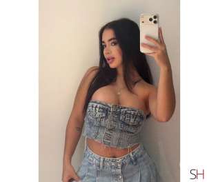 22 year old Brazilian Escort in Coventry BEST SERVICE ... IN TOWN.PARTY, Independent