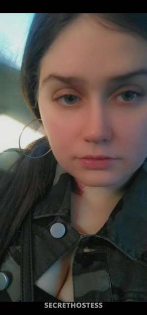 23 year old Escort in Buffalo NY .Outcalls &amp; Cardates Only