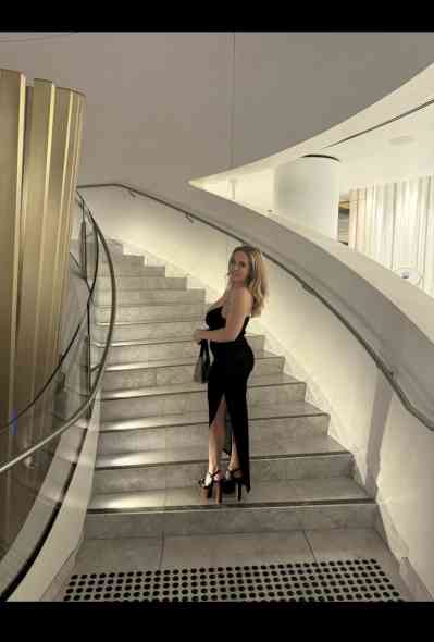 25 year old Escort in California Ask me about my content. Incalls/ Outcalls/ Cardates, Tele