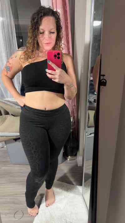 43 year old Escort in Acton MA You want a sugar momma honey