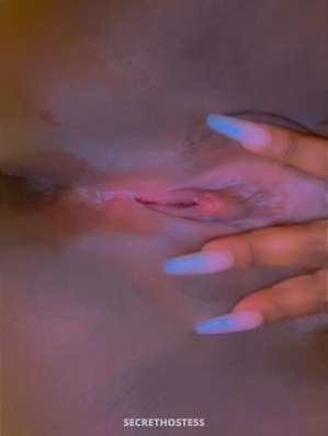 Charm 22 year old Escort in Greensboro NC