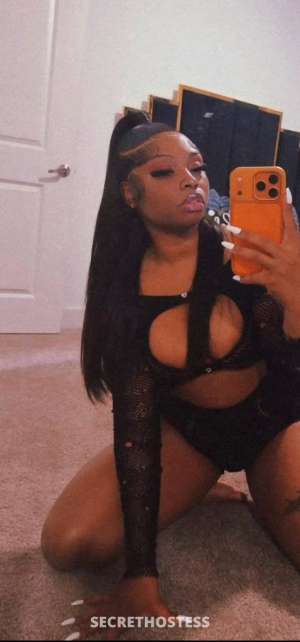 fat wet &amp; juicy 26 year old Escort in Aberdeen SD