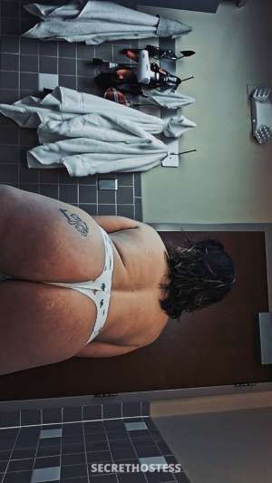 Special Tonight 2 Hot Horney Babes waiting on you 30 year old Escort in Greensboro NC