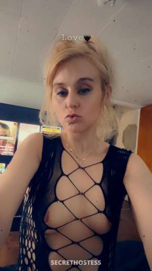 Back around johnstown!!!!!! what is there to do here...Hit 28 year old Escort in Altoona PA