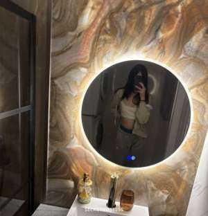 20 year old Caucasian Escort in Hamilton Richmond hill// • sexy teen ready for fun// gta