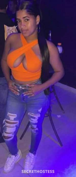 Hello have a special 80 Qv$ and full 120 22 year old Escort in Greenville SC