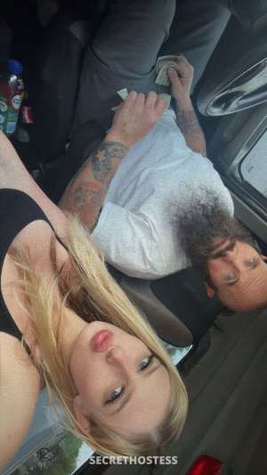 hmu 4 some fire content babe 23 year old Escort in Mohave County AZ