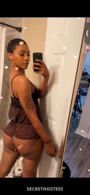 Tyana is backk 25 year old Escort in Hattiesburg MS