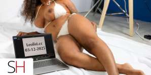 33Yrs Old Escort Laval Image - 1