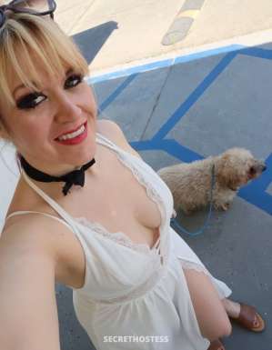 $100 qv special 34 year old Escort in Palm Springs CA