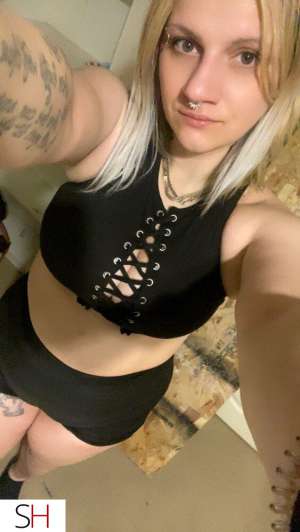 Available in Salmon Arm 37 year old Escort in Vernon