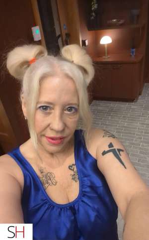 44Yrs Old Escort Cambridge Image - 4