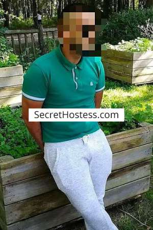 Julyan 28 year old Escort in Luton