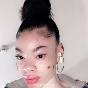 Incall and outcall ready no drama 22 year old Escort in Huntington WV